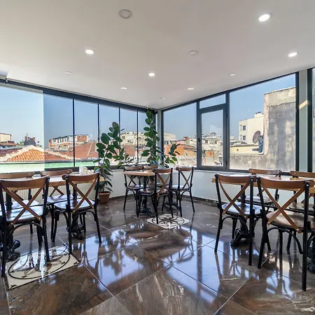 Gul Ξενοδοχείο